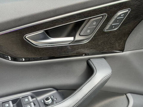 2022 Audi Q7 quattro Prestige 55 TFSI