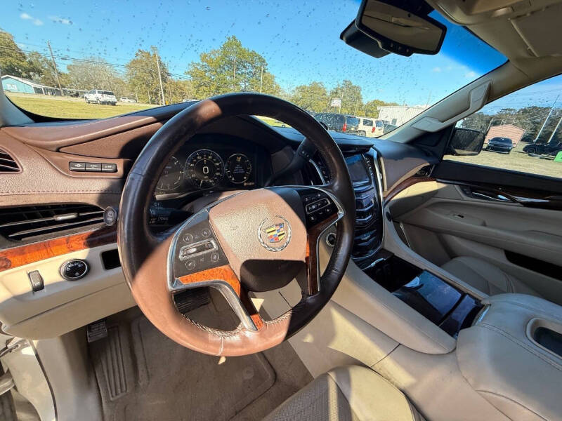 2015 Cadillac Escalade Luxury
