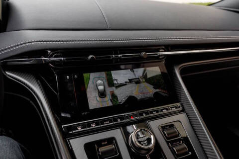 2024 Aston Martin DB12 V8