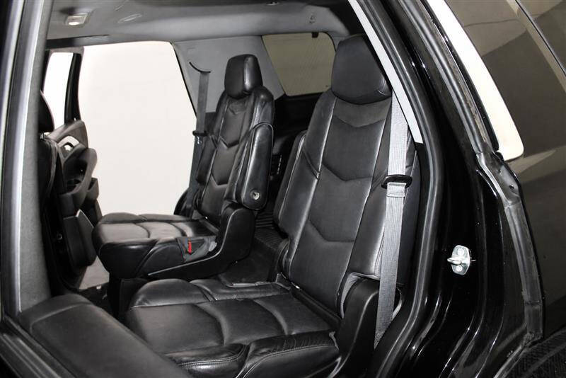 2018 Cadillac Escalade Luxury