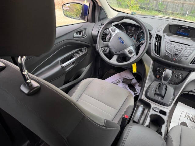 2016 Ford Escape SE