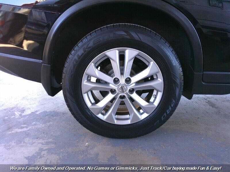 2015 Nissan Rogue SV