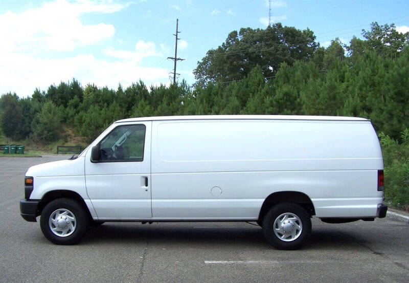 2010 Ford E-Series E-350 SD