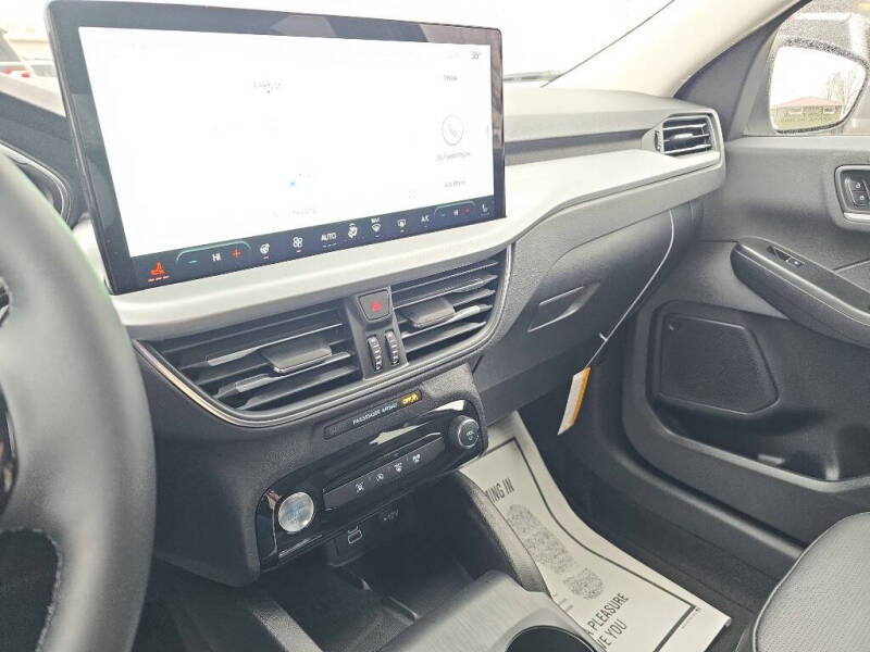 2026 Ford Escape Platinum