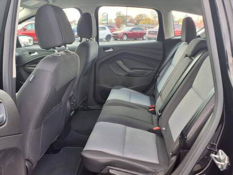 2017 Ford C-MAX Hybrid SE