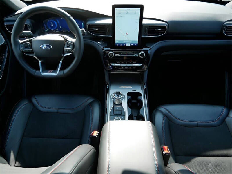 2024 Ford Explorer ST