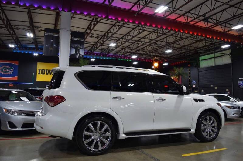 2011 Infiniti QX56