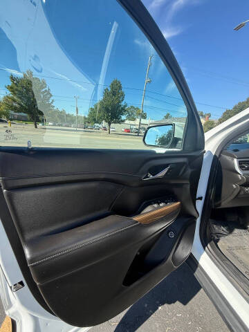 2019 GMC Acadia SLE-2