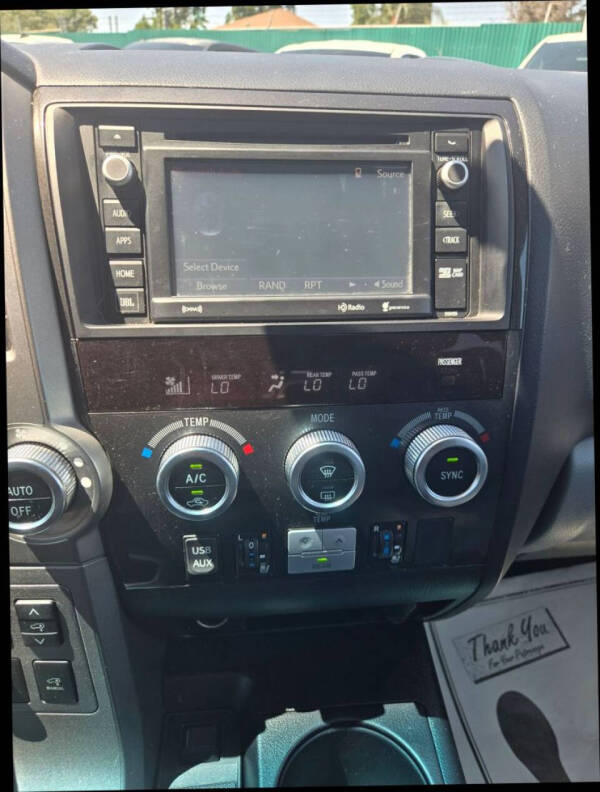 2016 Toyota Sequoia Platinum