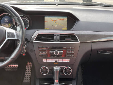 2012 Mercedes-Benz C-Class C 63 AMG