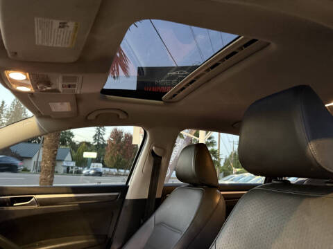 2017 Volkswagen Passat 1.8T SE