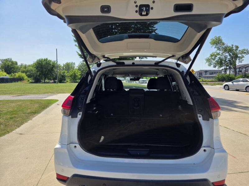 2019 Nissan Rogue SV