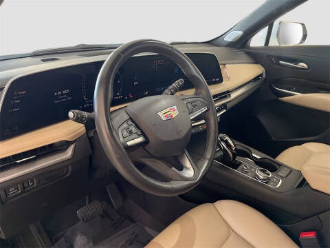2024 Cadillac XT4 Premium Luxury