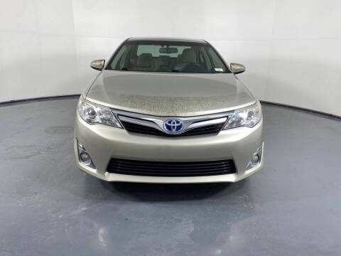 2014 Toyota Camry Hybrid XLE