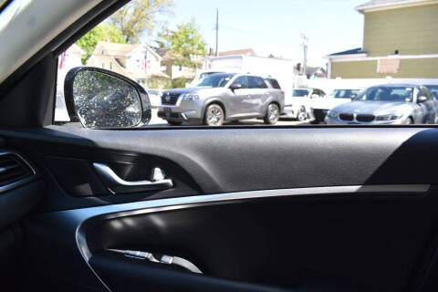 2025 Genesis G70
