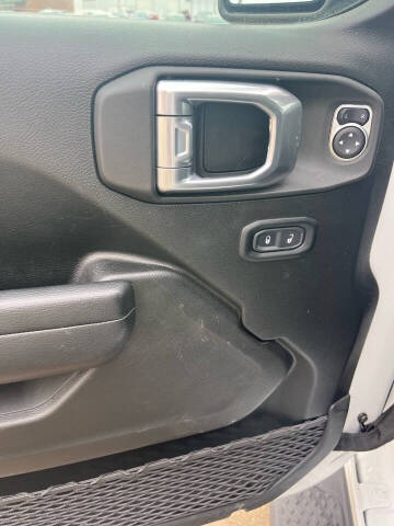 2022 Jeep Gladiator Altitude