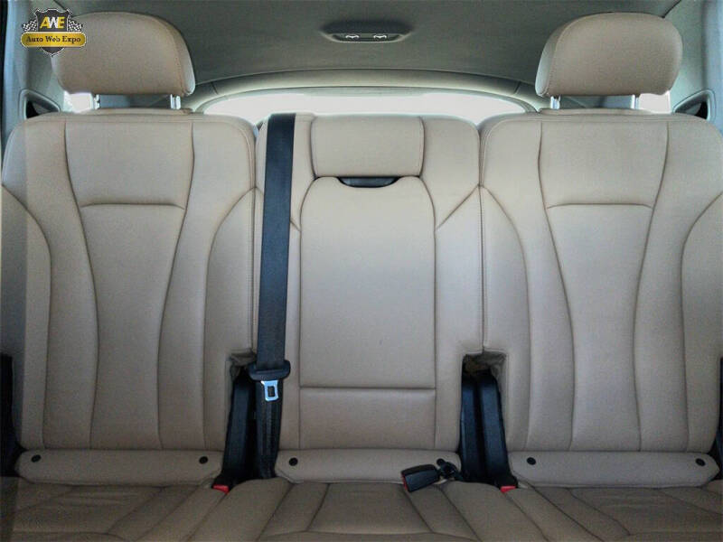 2023 Audi Q7 quattro Premium 45 TFSI