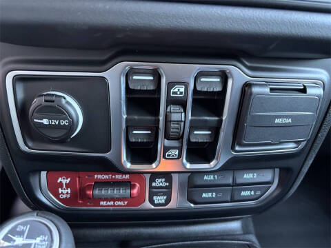 2025 Jeep Wrangler Rubicon X