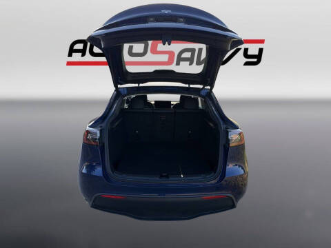 2025 Tesla Model Y Long Range