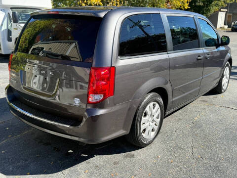 2016 Dodge Grand Caravan SE