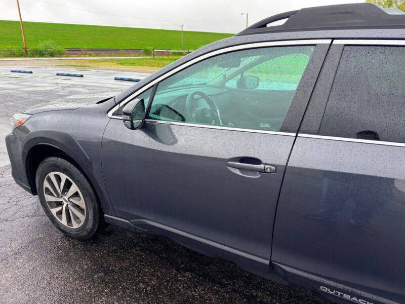 2024 Subaru Outback Premium