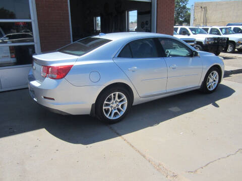 2013 Chevrolet Malibu for sale at W & W MOTORS in Clovis NM