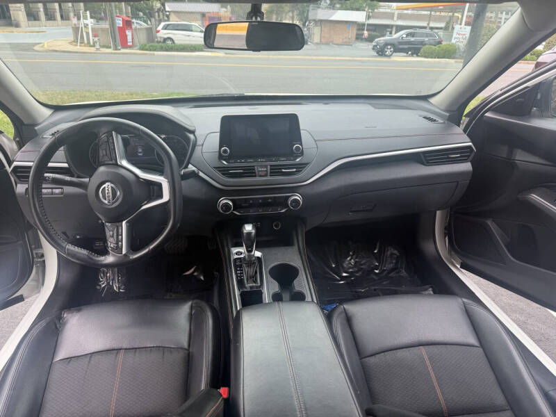 2019 Nissan Altima 2.5 SR