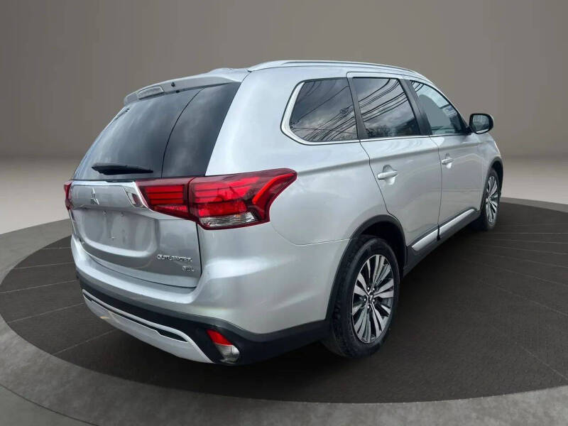 2019 Mitsubishi Outlander