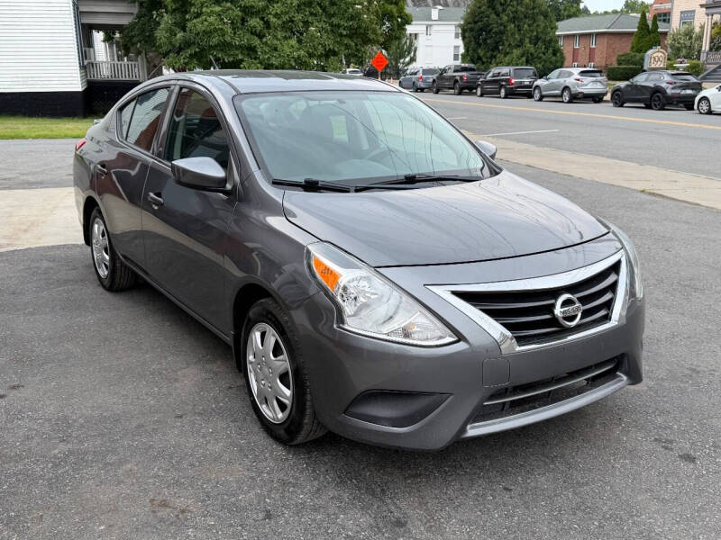 2018 Nissan Versa S Plus