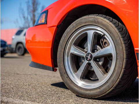 2004 Ford Mustang Mach 1 Premium
