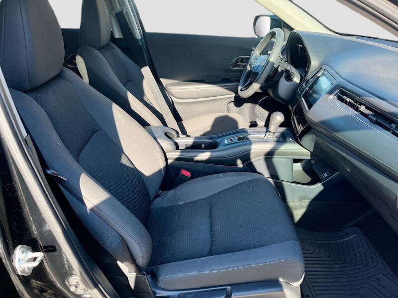 2022 Honda HR-V EX