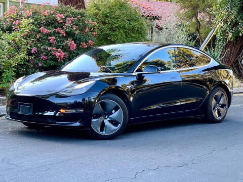 2018 Tesla Model 3 Mid Range