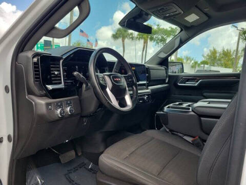 2024 GMC Sierra 1500