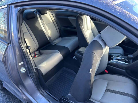 2016 Honda Civic LX-P