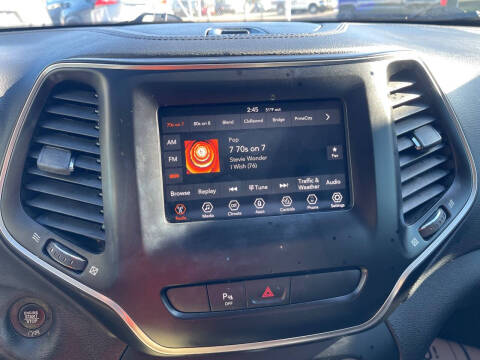 2020 Jeep Cherokee Latitude Plus