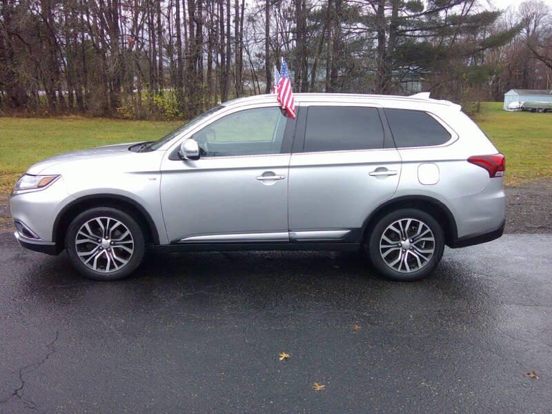 2018 Mitsubishi Outlander GT photo 3