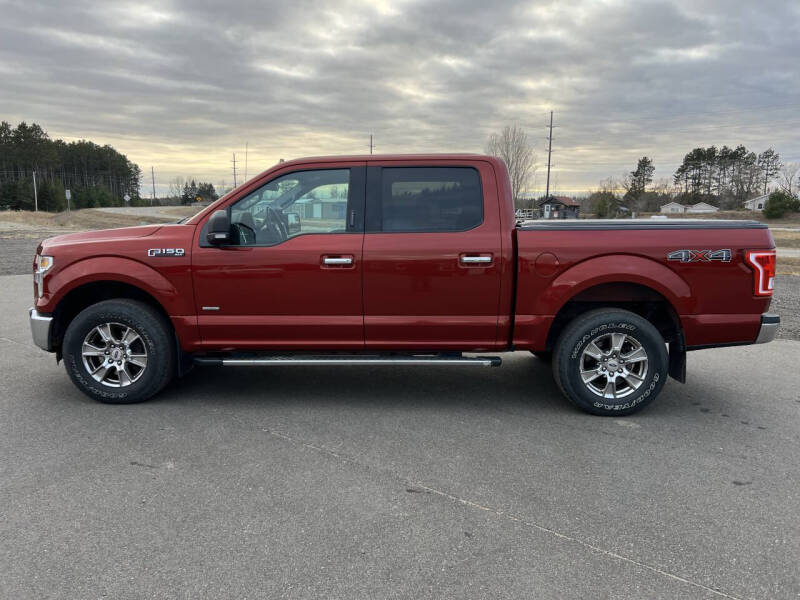 2015 Ford F-150 XLT's photo