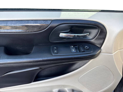 2012 Dodge Grand Caravan SE