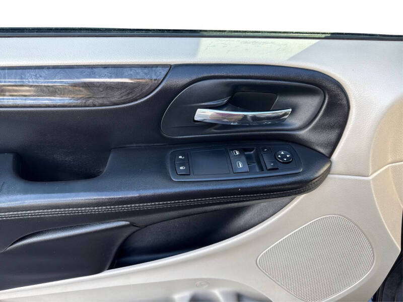 2012 Dodge Grand Caravan SE