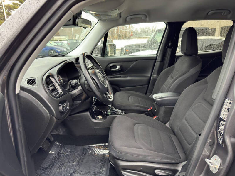 2017 Jeep Renegade Altitude