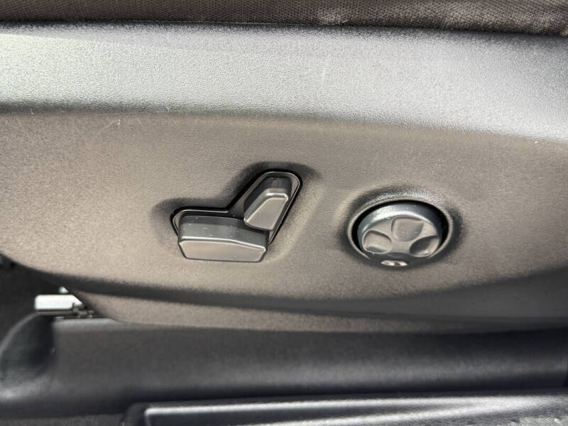 2023 Chrysler Pacifica Touring