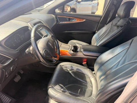 2017 Lincoln MKX Select
