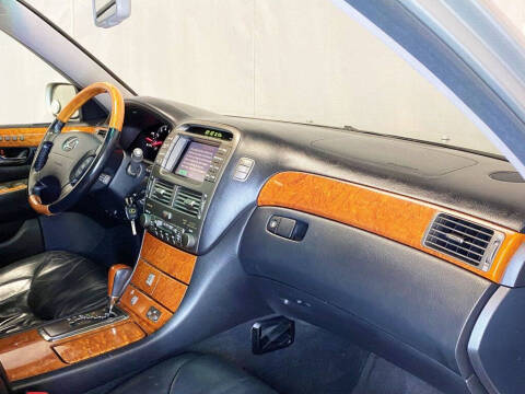 2002 Lexus LS 430