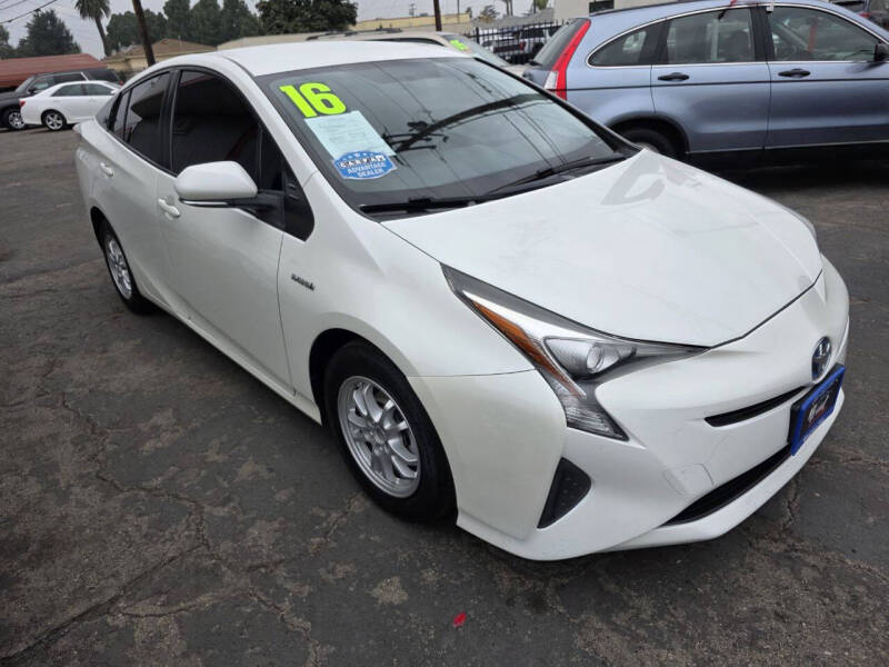 2016 Toyota Prius Two