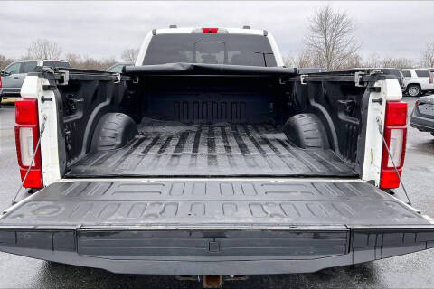 2021 Ford F-450 Super Duty Platinum