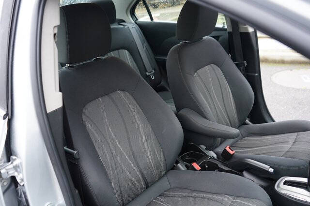 2015 Chevrolet Sonic LT Auto