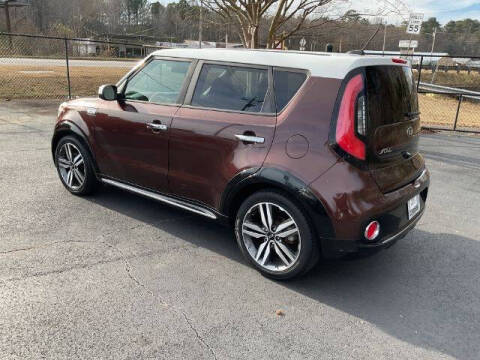 2017 Kia Soul +