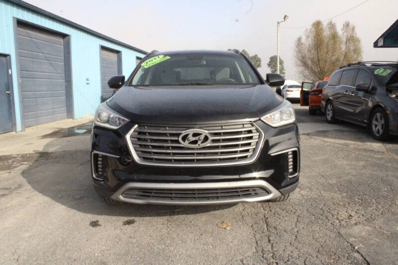 2017 Hyundai Santa Fe SE