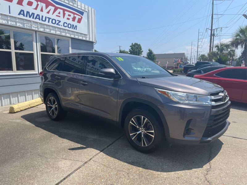 2019 Toyota Highlander LE photo 4