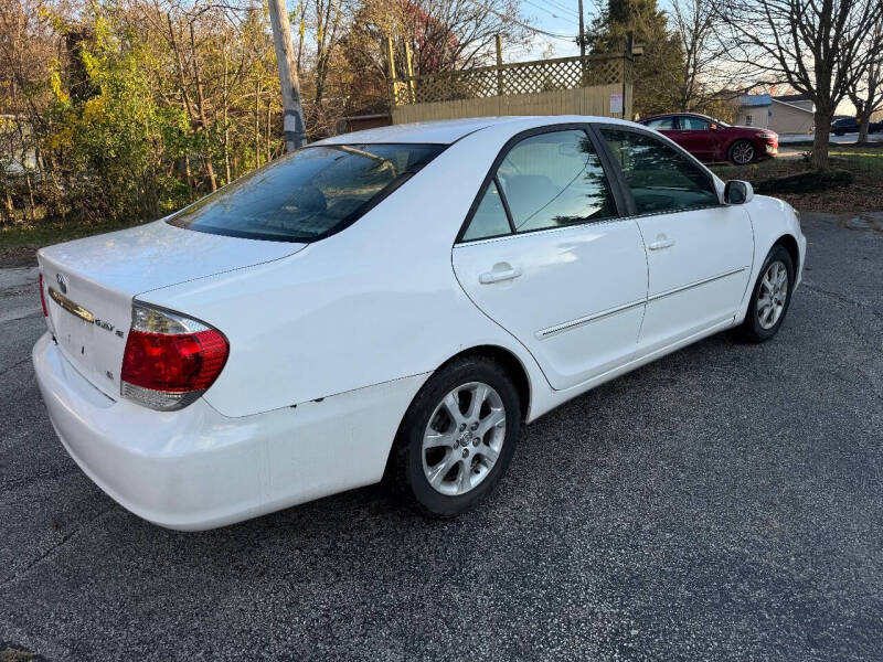 2006 Toyota Camry XLE photo 13